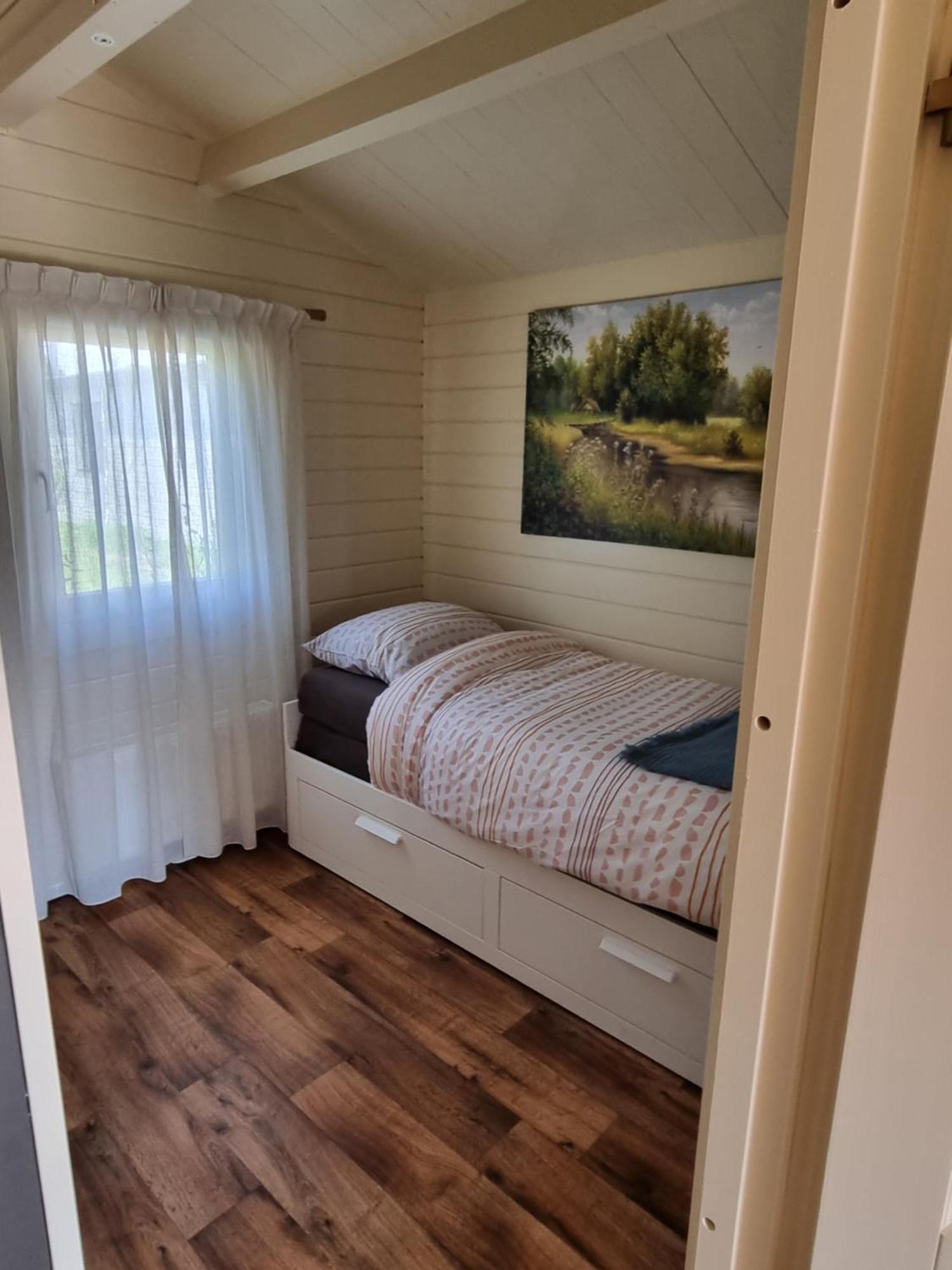 Nieuw - Luxe Blokhut Chalet In Bosrijke Omgeving Anloo Kültér fotó
