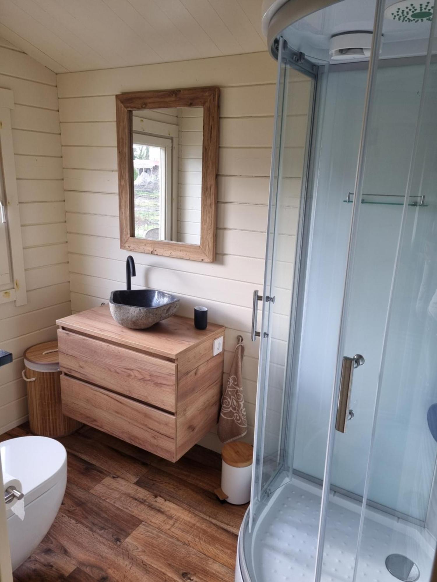 Nieuw - Luxe Blokhut Chalet In Bosrijke Omgeving Anloo Kültér fotó