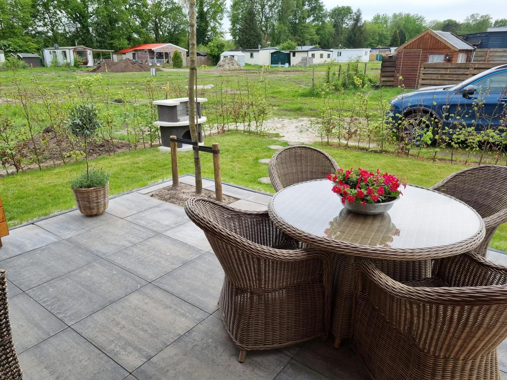 Nieuw - Luxe Blokhut Chalet In Bosrijke Omgeving Anloo Kültér fotó